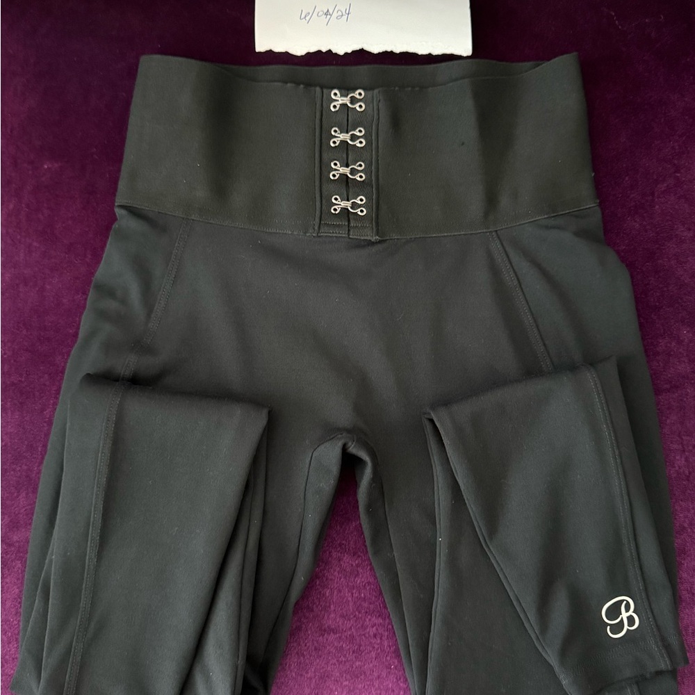 Bombshell waist cincher leggings